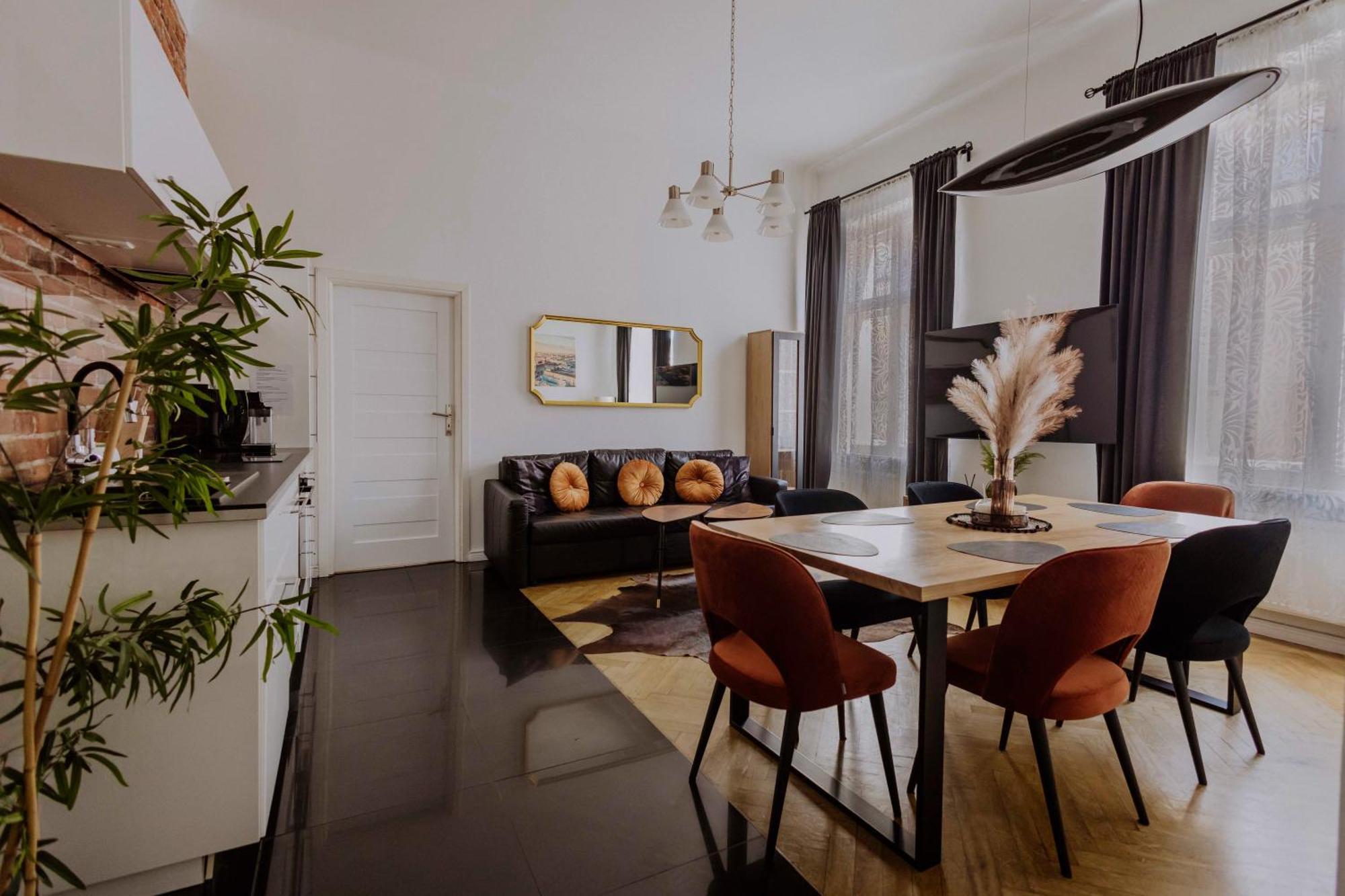 Golden Pearl - Main Square, 100 Sqm, 4 Rooms Красков Екстериор снимка