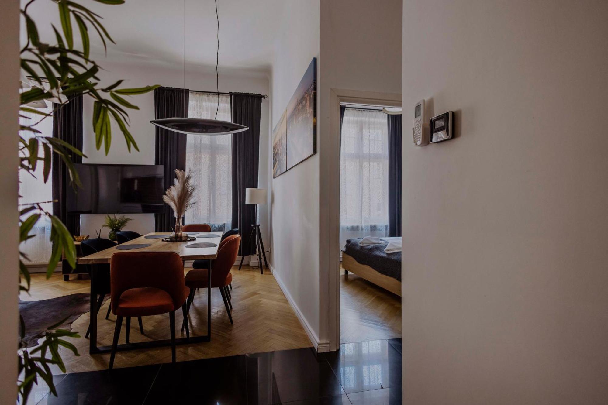 Golden Pearl - Main Square, 100 Sqm, 4 Rooms Красков Екстериор снимка